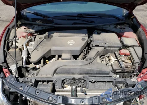 2015 Nissan Altima 2.5 z USA, uszkodzony, nr VIN 1N4AL3AP5FC259511